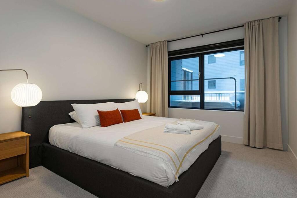 Tally Ho By Revelstoke Vacations Exterior foto